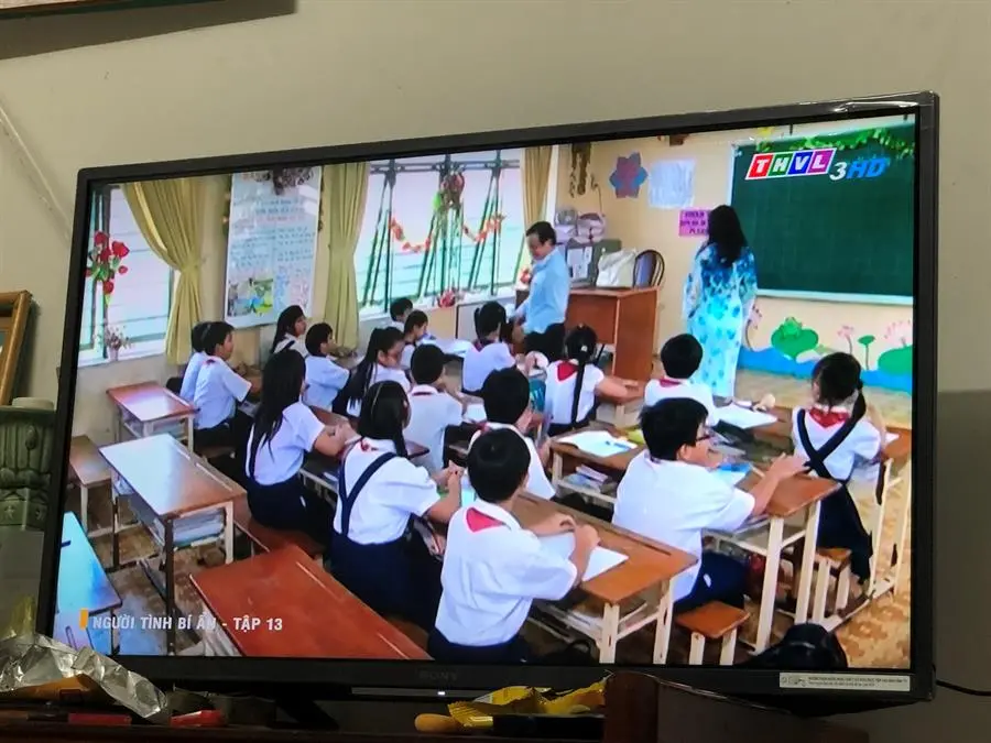 Khách hàng review Google Tivi Sony 32 inch KD-32W830K 16