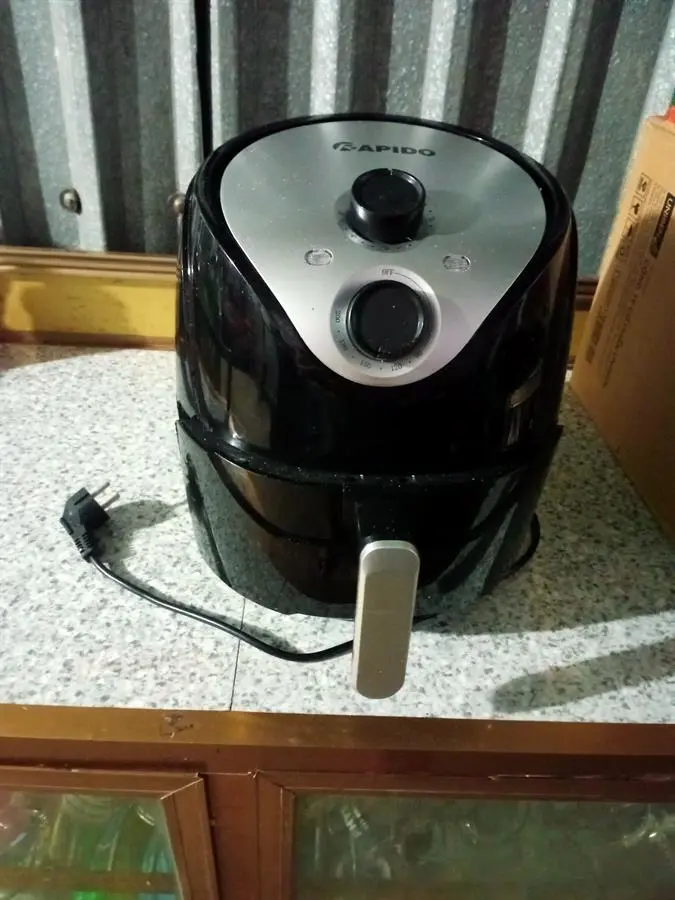 Khách hàng review Nồi chiên không dầu Rapido RAF5.0M 5 lít 6