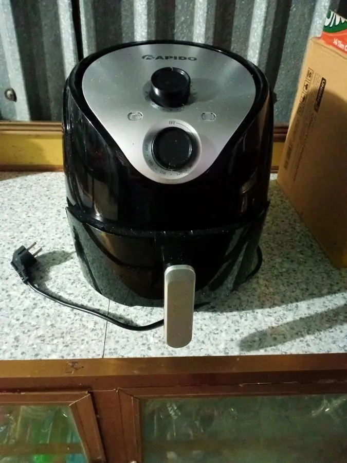 Khách hàng review Nồi chiên không dầu Rapido RAF5.0M 5 lít 8