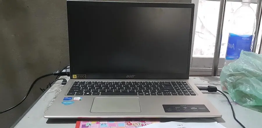 Khách hàng review Laptop Acer Aspire 3 A315 58 52KT i5 1135G7/8GB/512GB/Win11 (NX.AM0SV.006) 2
