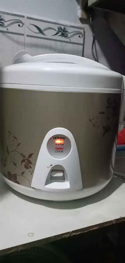 Khách hàng review Nồi cơm nắp gài Hommy 1.8 lít JRC-180FE 5
