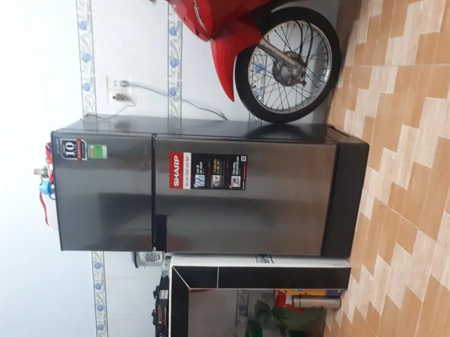 Khách hàng review Tủ lạnh Sharp Inverter 150 lít SJ-X176E-SL 6