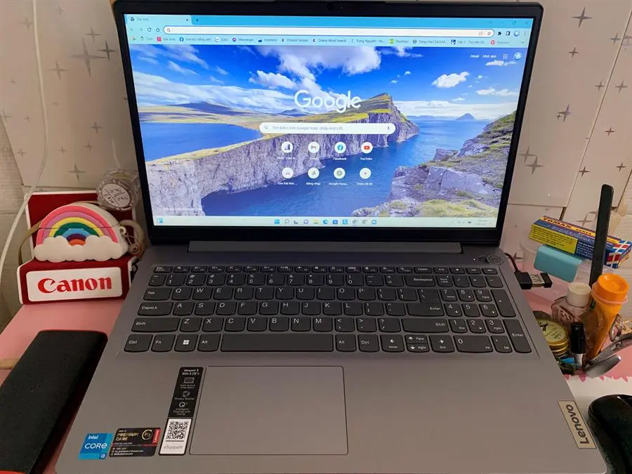 Khách hàng review Laptop Lenovo Ideapad 3 15ITL6 i3 1115G4/8GB/512GB/Win11 (82H801NEVN) 4