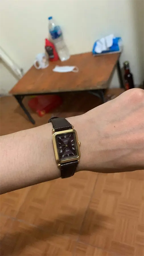 Khách hàng review Đồng hồ FOSSIL Carlie 38 mm Nữ ES4971 1