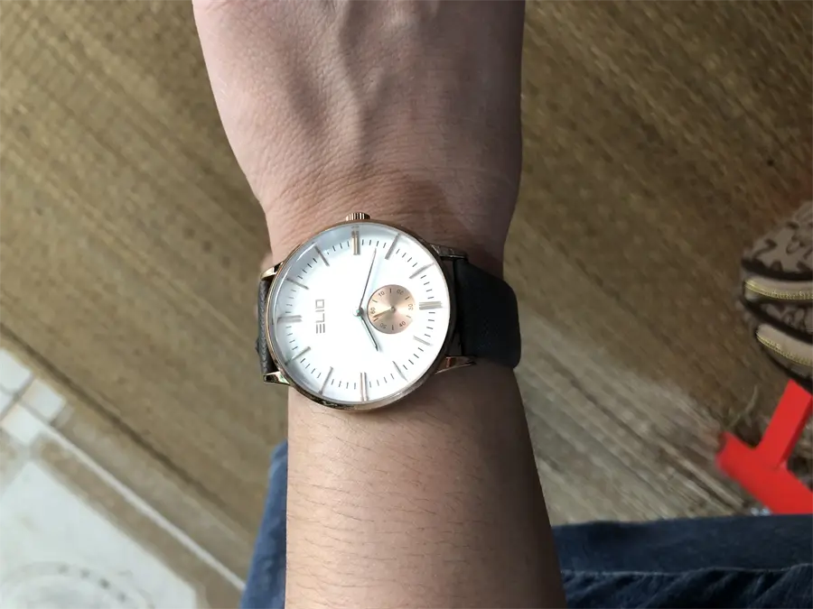 Khách hàng review Đồng hồ ELIO 39 mm Nam EL023-01 1
