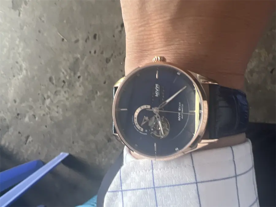 Khách hàng review Đồng hồ MVW STAR 42 mm Nam MLA003-01 5