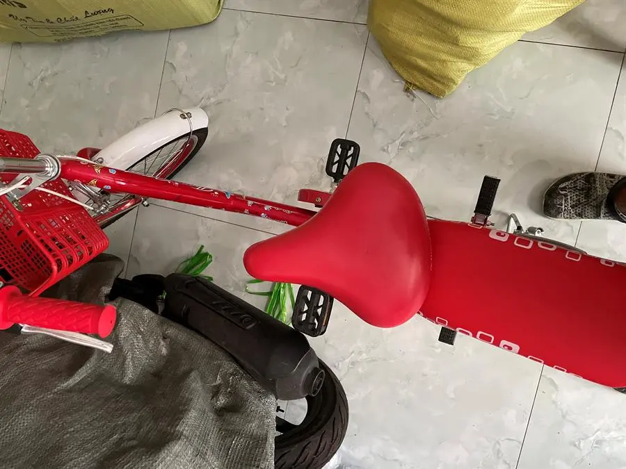 Khách hàng review Xe Đạp Trẻ Em Thống Nhất Neo 20-02 20 inch 1