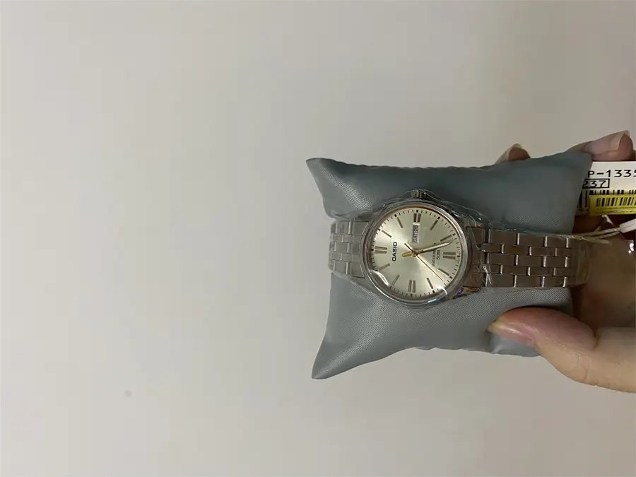 Khách hàng review Đồng hồ CASIO 30 mm Nữ LTP-1335D-9AVDF 2