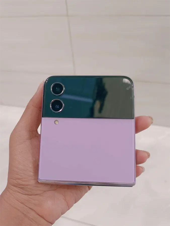 Khách hàng review Điện thoại Samsung Galaxy Z Flip4 5G 128GB 6