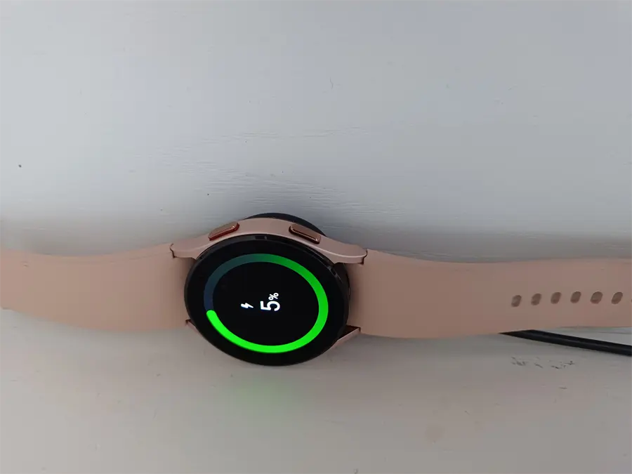Khách hàng review Đồng hồ thông minh Samsung Galaxy Watch4 40mm 16