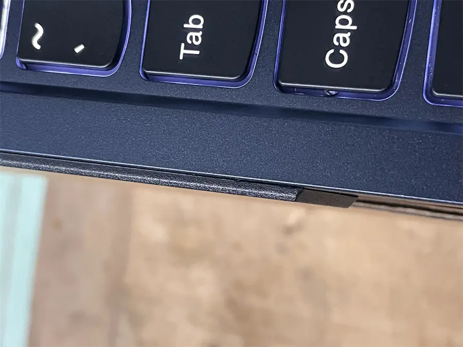 Khách hàng review Laptop Lenovo Gaming Legion 5 15ACH6 R7 5800H/8GB/512GB/4GB RTX3050Ti/165Hz/Win11 (82JW00KMVN) 9