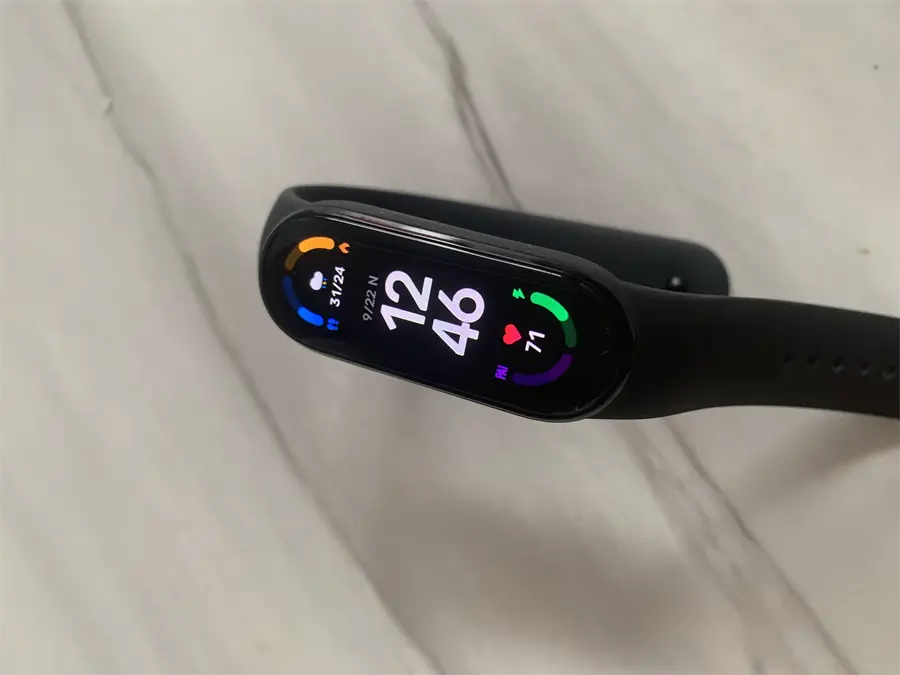Khách hàng review Vòng đeo tay thông minh Mi Band 6 Đen 7