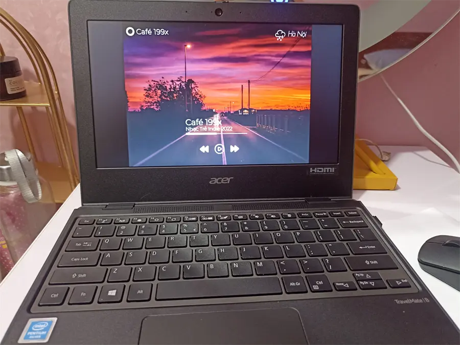 Khách hàng review Laptop Acer TravelMate B3 TMB311 31 P49D N5030/4GB/256GB/Win11 (NX.VNFSV.005) 4