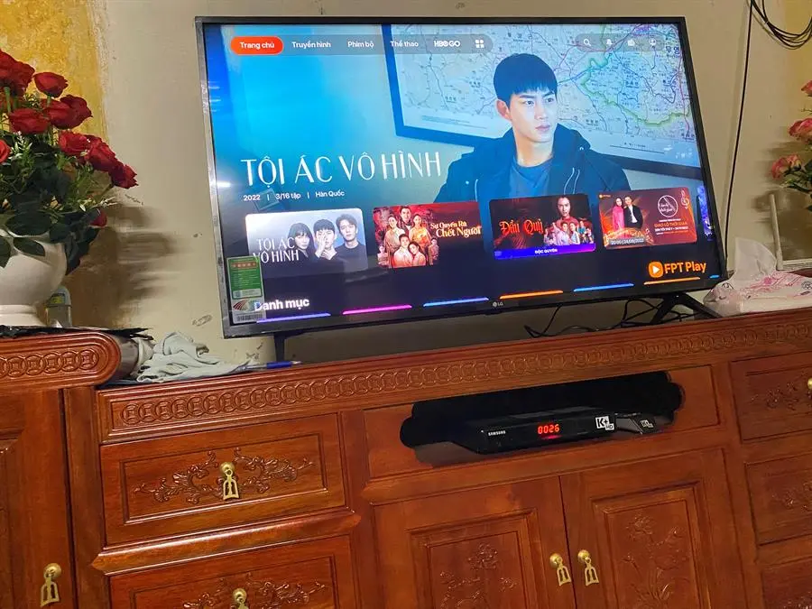 Khách hàng review Smart Tivi LG 4K 43 inch 43UP7550PTC 12