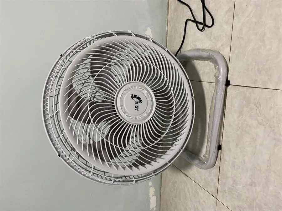 Khách hàng review Quạt sàn Asia 6 cánh STB1601-XV0 80W 2