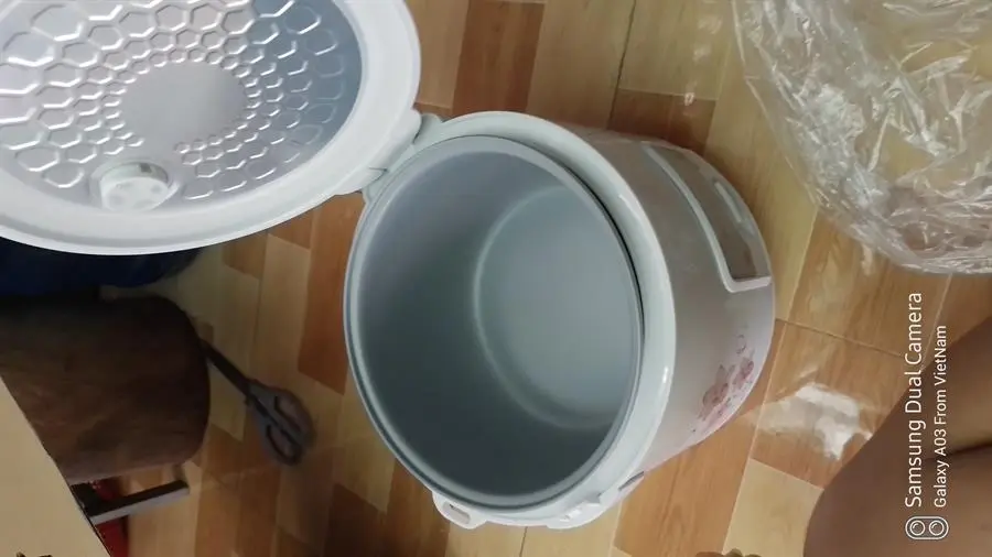 Khách hàng review Nồi cơm nắp gài Kangaroo 1.2 lít KG12RC1 14