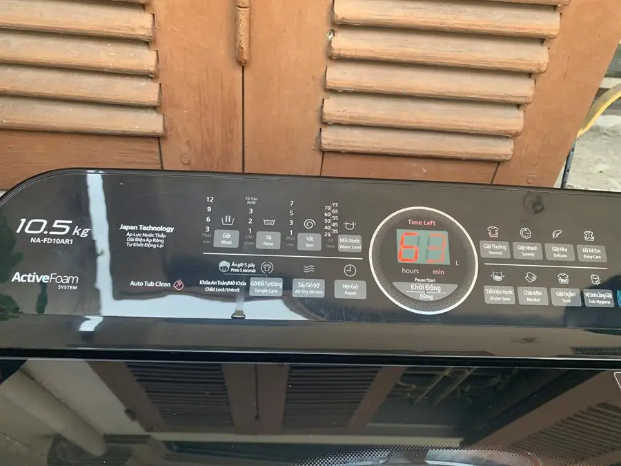 Khách hàng review Máy giặt Panasonic Inverter 10.5 Kg NA-FD10AR1BV 44