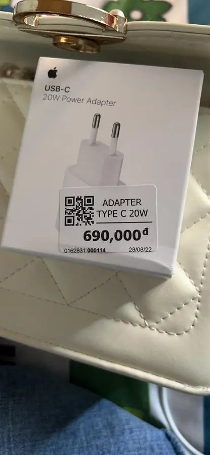 Khách hàng review Sạc nhanh Type-C PD 20W Apple 38