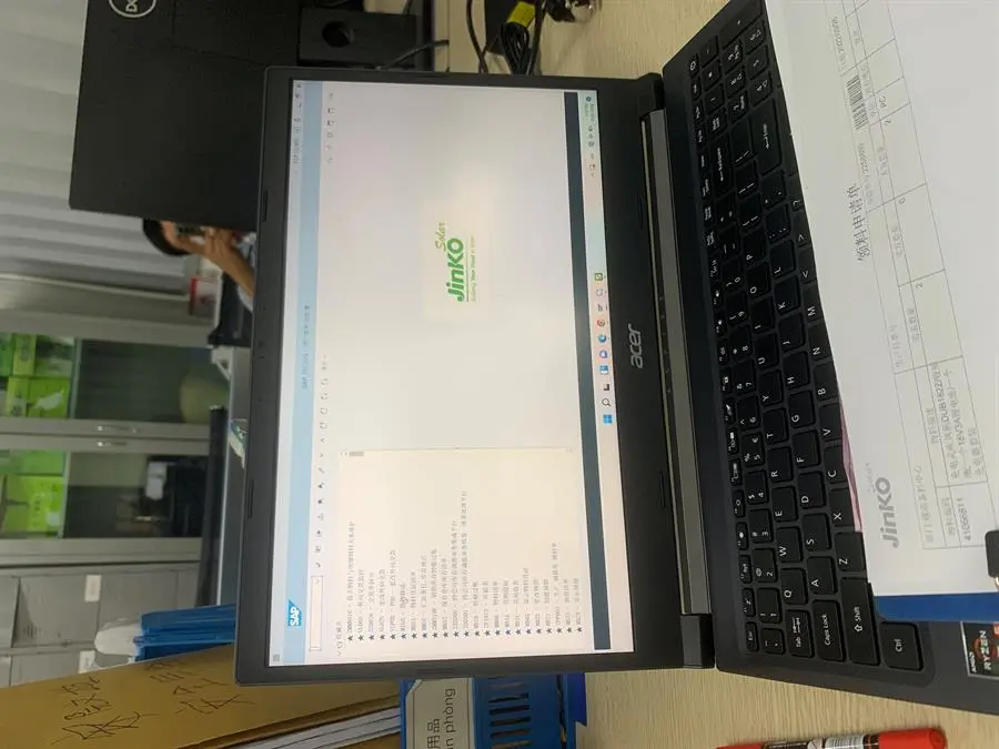 Khách hàng review Laptop Acer Aspire 7 Gaming A715 42G R4XX R5 5500U/8GB/256GB/4GB GTX1650/Win11 (NH.QAYSV.008) 9