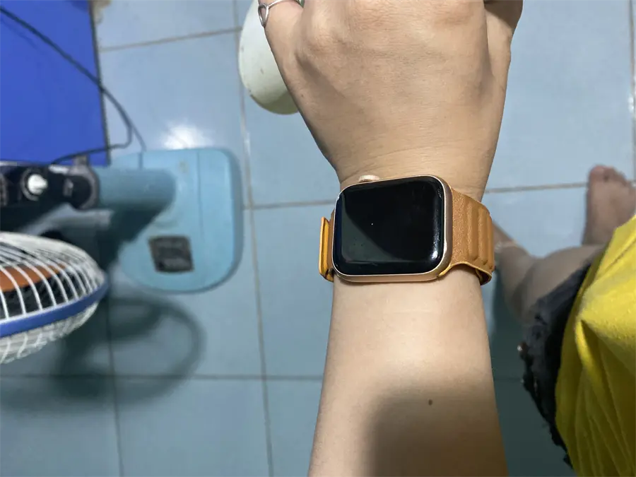 Khách hàng review Dây da MVW mặt 44mm RZ31-00A Nâu 4