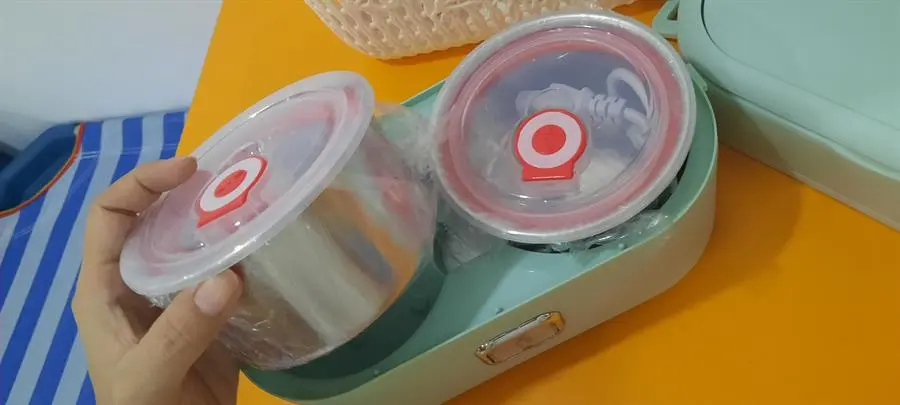 Khách hàng review Hộp cơm điện Mishio MK-317 1