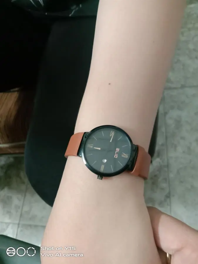 Khách hàng review Đồng hồ ELIO Nắng Xuân 32 mm Nữ EL075-02 2