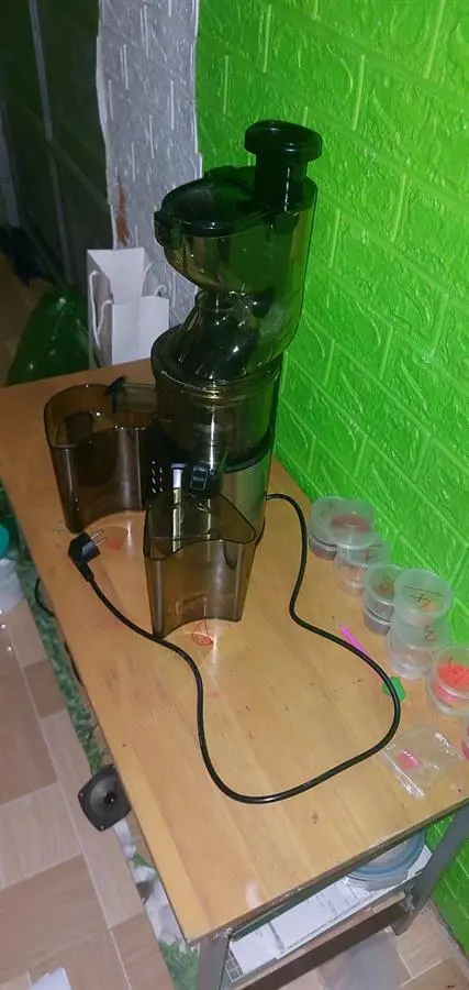 Khách hàng review Máy ép chậm Kangaroo KG200SJD2 2