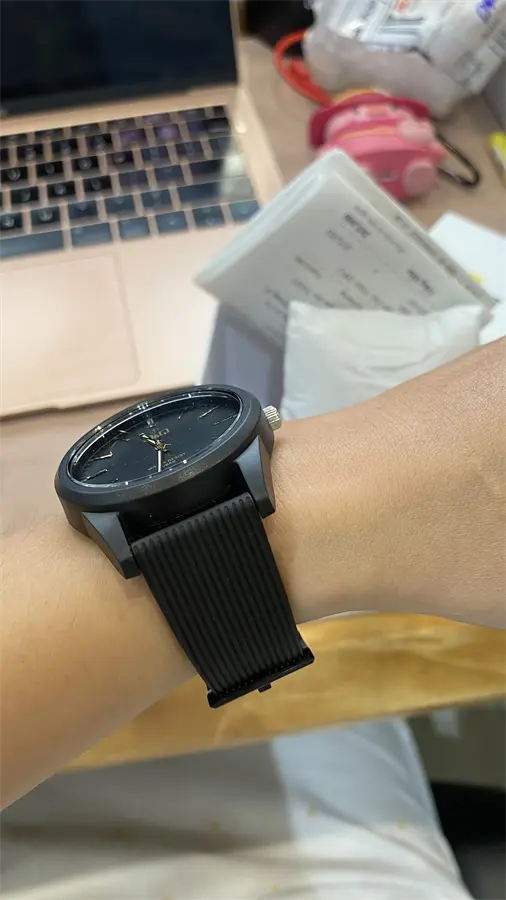 Khách hàng review Đồng hồ Q 9