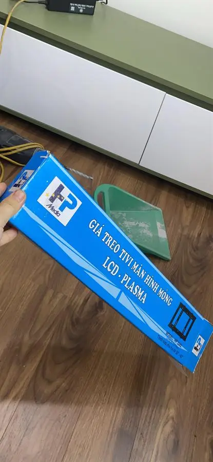 Khách hàng review Khung treo Tivi 42-65 inch Cố định Camel CMT65 12