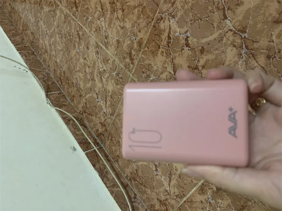 Khách hàng review Pin sạc dự phòng Polymer 10.000 mAh 12W AVA  PJ JP192 39