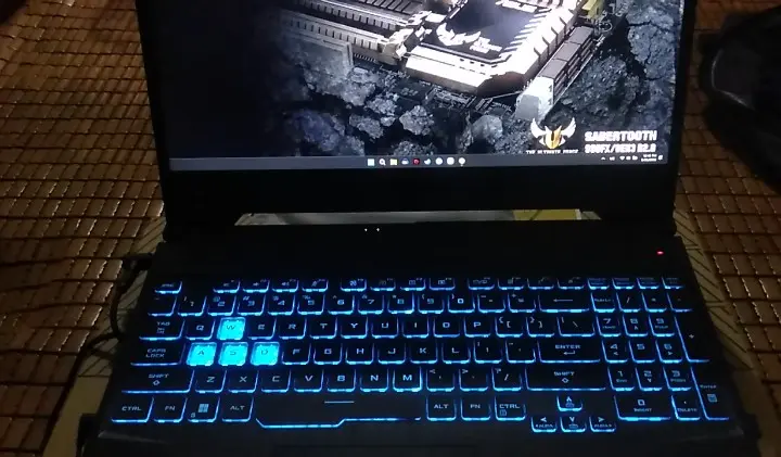 Khách hàng review Laptop Asus TUF Gaming F15 FX506LHB i5 10300H/8GB/512GB/4GB GTX1650/144Hz/Win11 (HN188W) 12