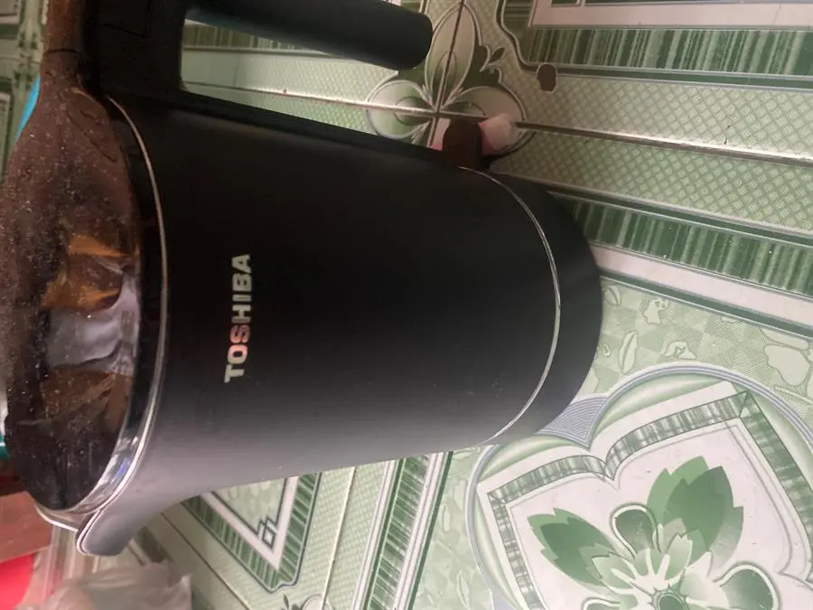 Khách hàng review Bình đun siêu tốc Toshiba 1.5 lít KT-15DS1NV 4