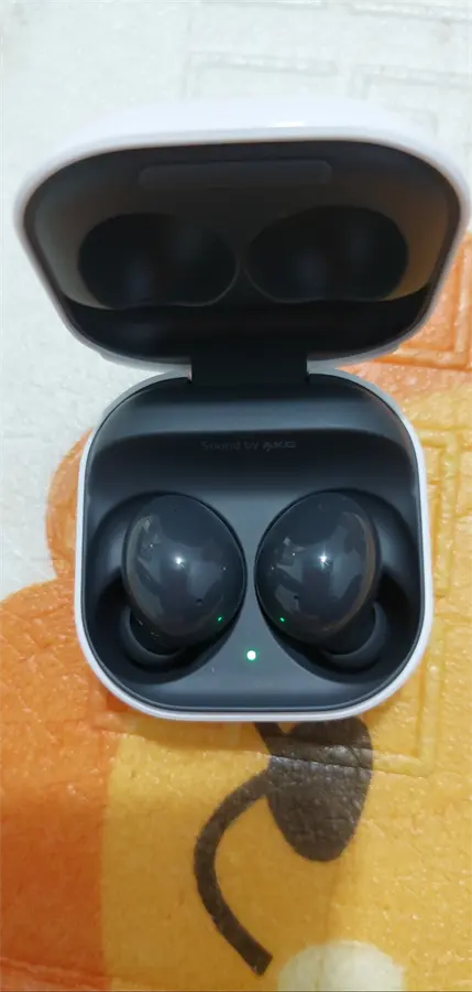 Khách hàng review Tai nghe Bluetooth True Wireless Samsung Galaxy Buds 2 R177N 23