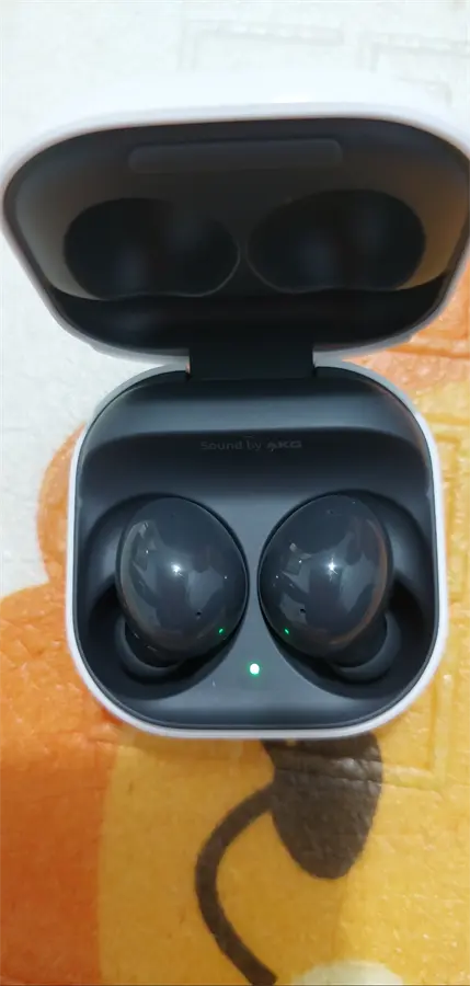 Khách hàng review Tai nghe Bluetooth True Wireless Samsung Galaxy Buds 2 R177N 21