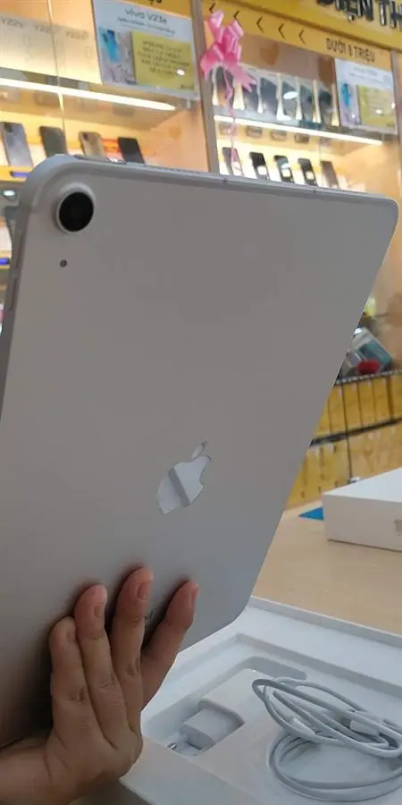 Khách hàng review Máy tính bảng iPad Air 4 Wifi Cellular 256GB (2020) 3