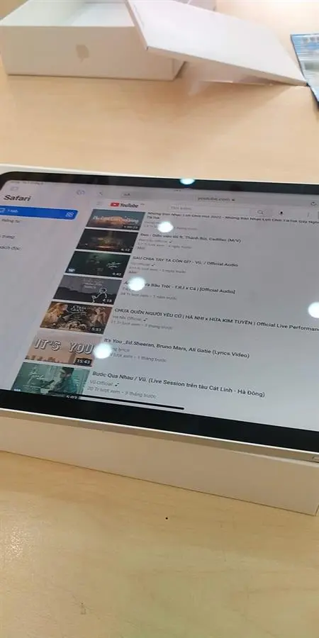 Khách hàng review Máy tính bảng iPad Air 4 Wifi Cellular 256GB (2020) 2