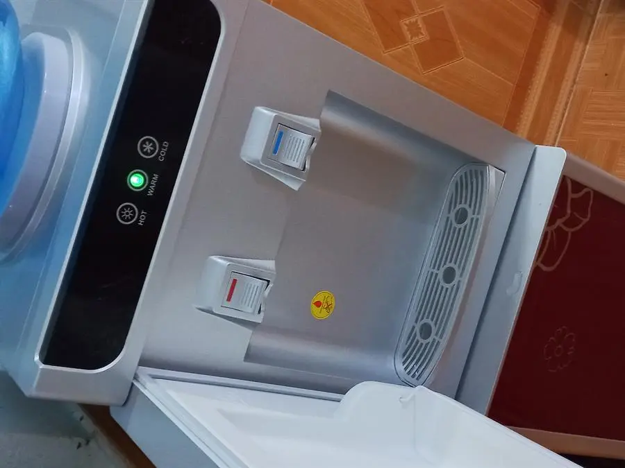 Khách hàng review Cây nước nóng lạnh Kangaroo KG40N 600W 3