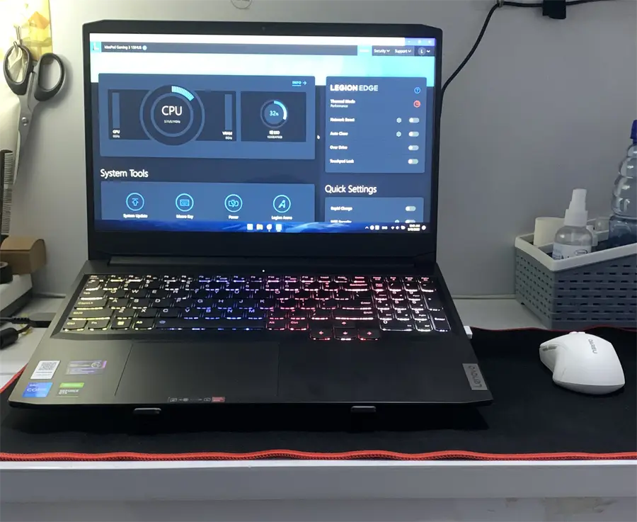 hách hàng review Laptop Lenovo IdeaPad Gaming 3 15IHU6 i5 11300H/8GB/512GB/4GB GTX1650/120Hz/Win11 (82K10178VN) 6