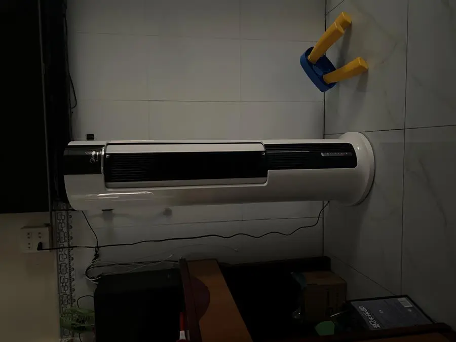 Khách hàng review Quạt điều hòa Midea AC120-18AR 45W 22