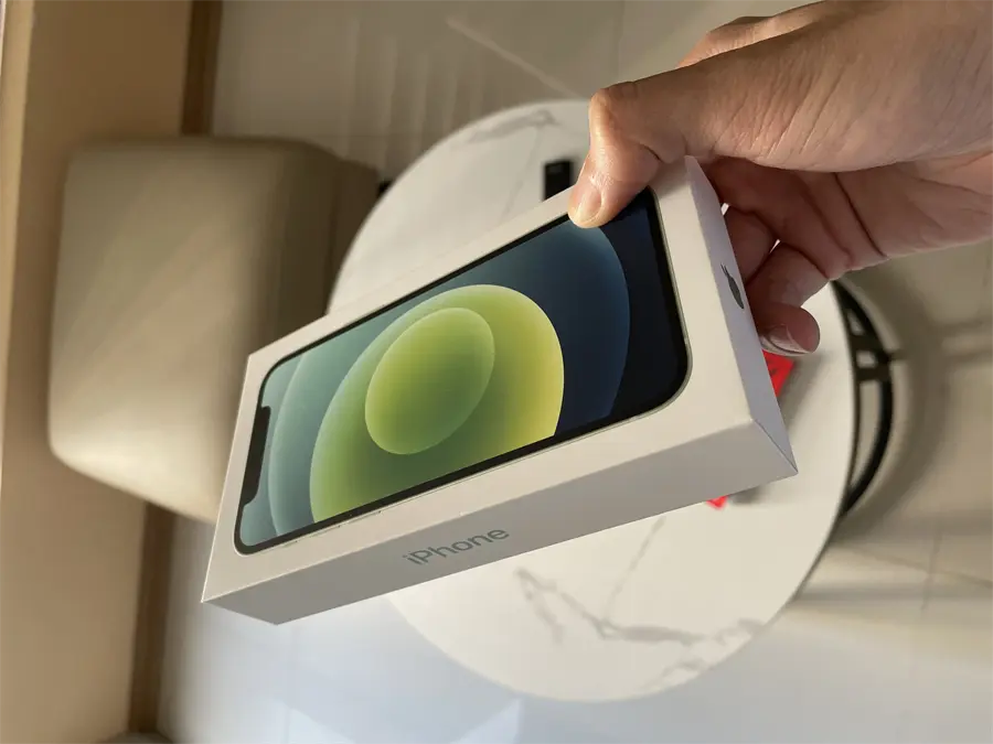 Khách hàng review Điện thoại iPhone 12 64GB 11