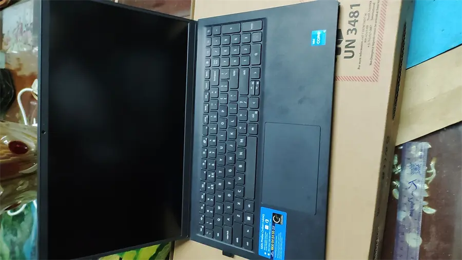 Khách hàng review Laptop Dell Vostro 3510 i3 1115G4/8GB/256GB/Office H 5
