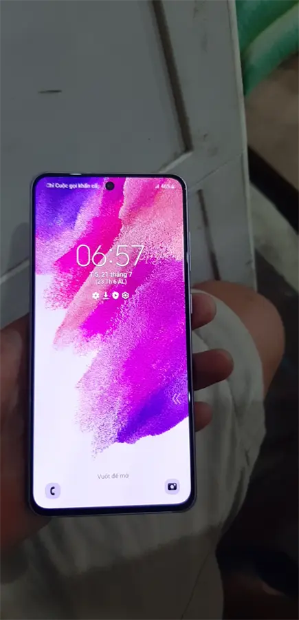 Khách hàng review Điện thoại Samsung Galaxy S21 FE 5G (8GB/128GB) 13