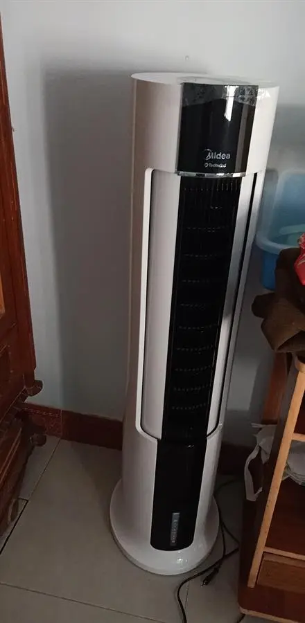 Khách hàng review Quạt điều hòa Midea AC120-18AR 45W 17