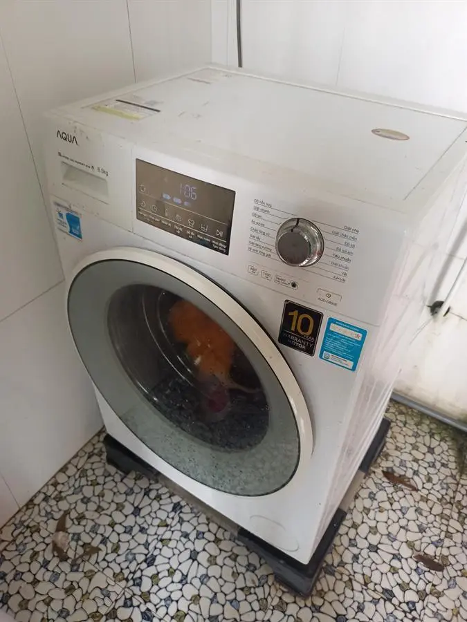 Khách hàng review Máy giặt Aqua Inverter 8.5 kg AQD-D850E W 1