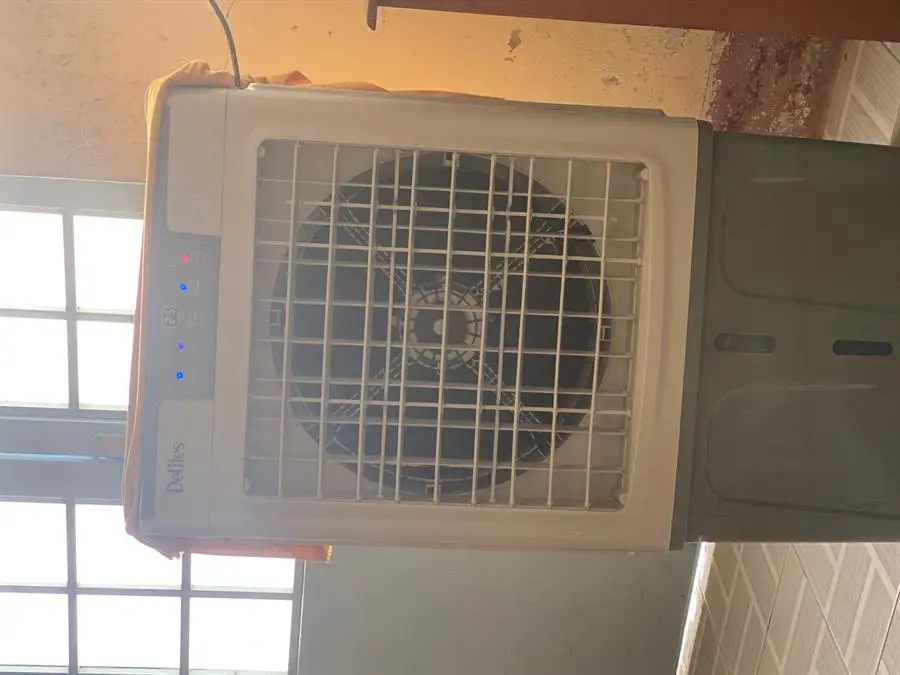 Khách hàng review Quạt điều hòa Delites DEL-AC45AR 130W 9