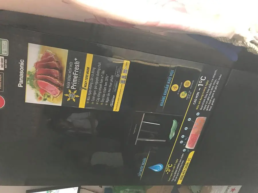 Khách hàng review Tủ lạnh Panasonic Inverter 322 lít NR-BC360QKVN 16