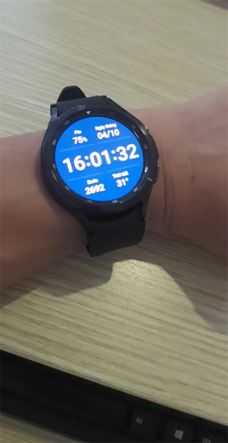 Khách hàng review Đồng hồ thông minh Samsung Galaxy Watch4 LTE Classic 46mm Đen 13