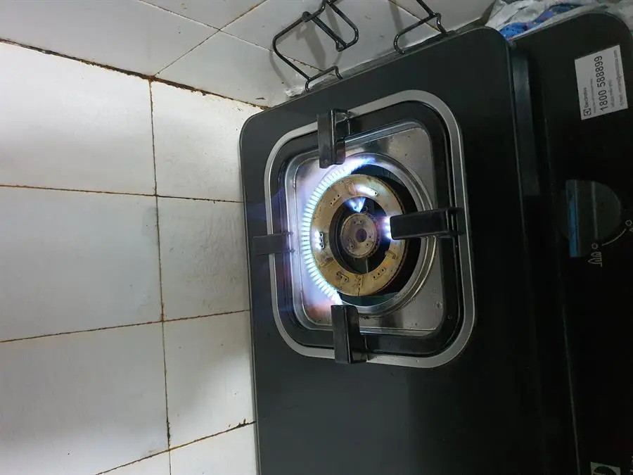 Khách hàng review Bếp ga đôi Electrolux ETG729GKTR 8