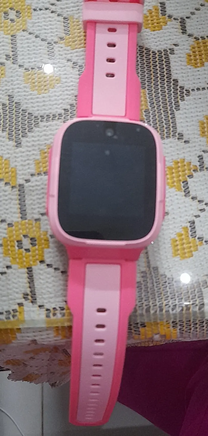 Khách hàng review Đồng hồ định vị trẻ em Masstel Smart Hero 10 6