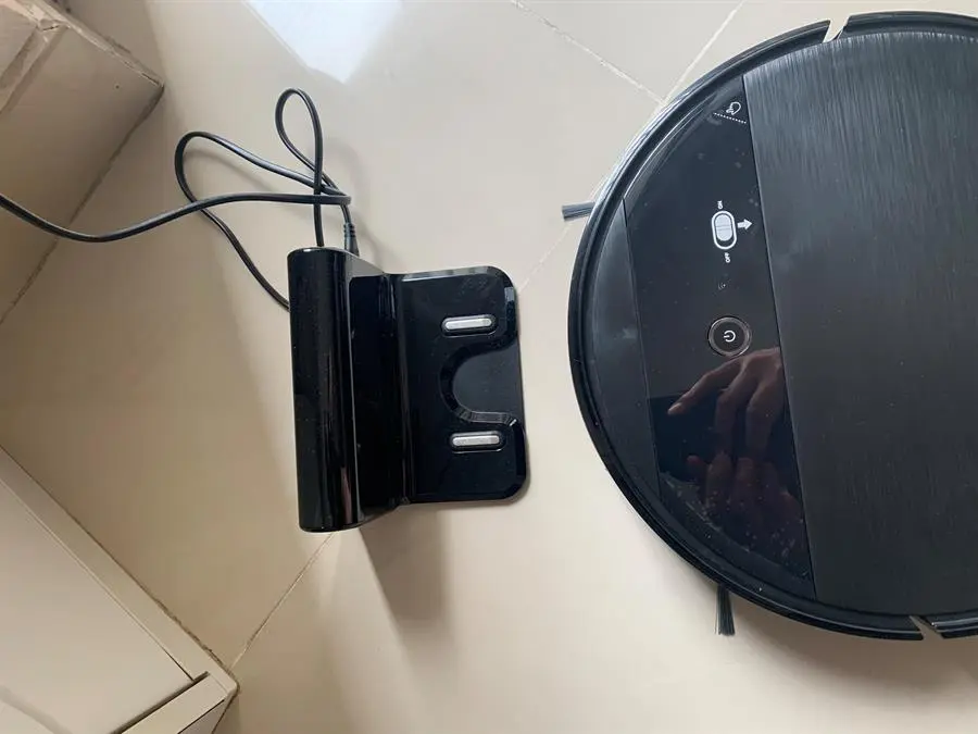 Khách hàng review Robot hút bụi lau nhà Samsung VR05R5050WK/SV 30